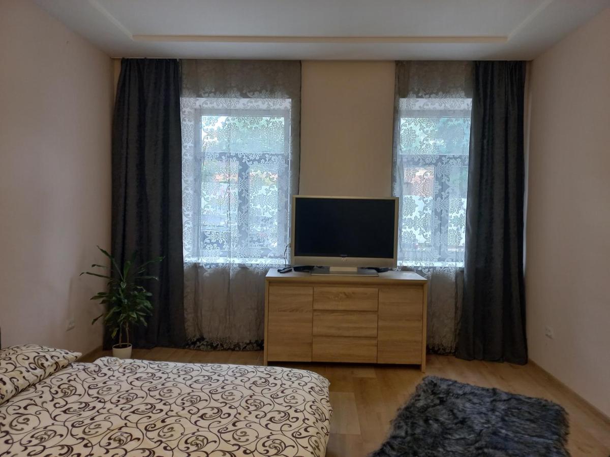 на ярослава мудрого Apartment *