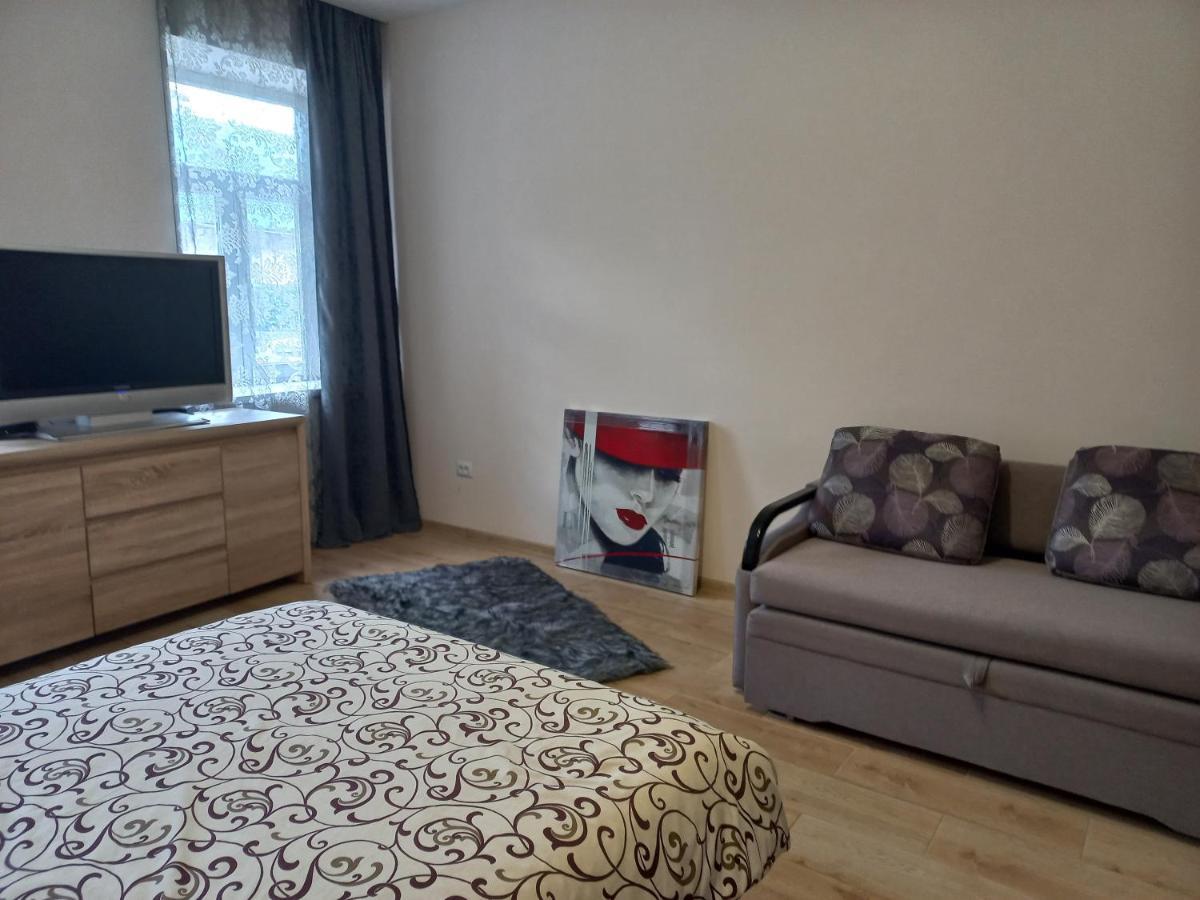на ярослава мудрого Apartment